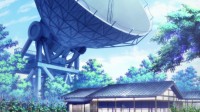 Isshikiéknél lazán elfér egy rádióteleszkóp az udvarban.