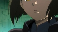 Yukiho ledöbbent Chihaya őrült reakcióján.